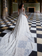 Royal by Diane Legrand Gloria