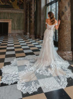 Royal by Diane Legrand Ariane